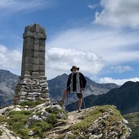 Le monument.