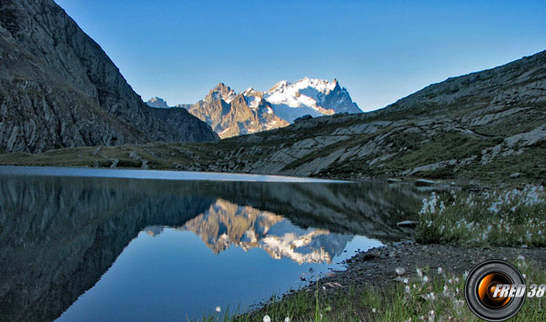 Le lac du Goléon