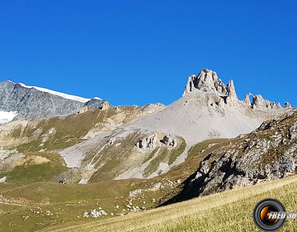 Aiguille percee photo