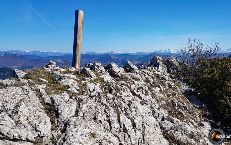 Vue sur les Alpes et le Dévoluy.