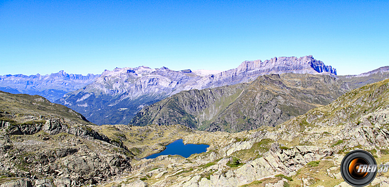 Vue sur la chaîne des Fizz.