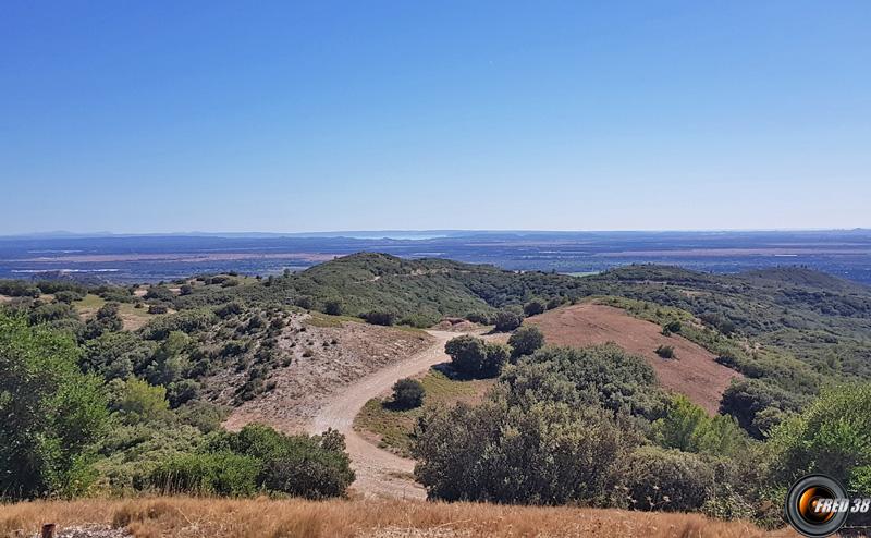 Vue sur létang de Berre.