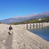 En fond les Ecrins.