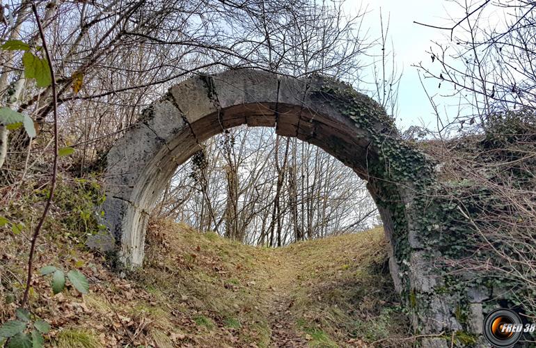 Arche de l'ancien chateau.