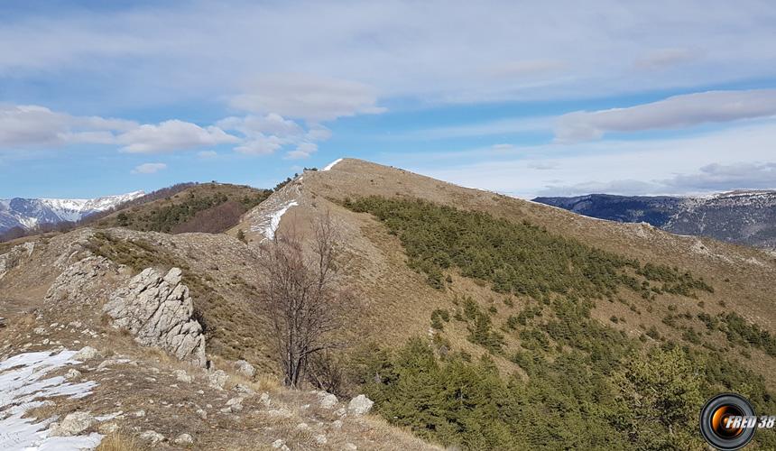 La crête conduisant au sommet.