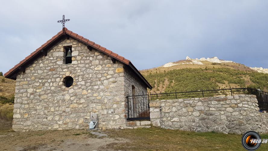 La chapelle d'Estreaux.