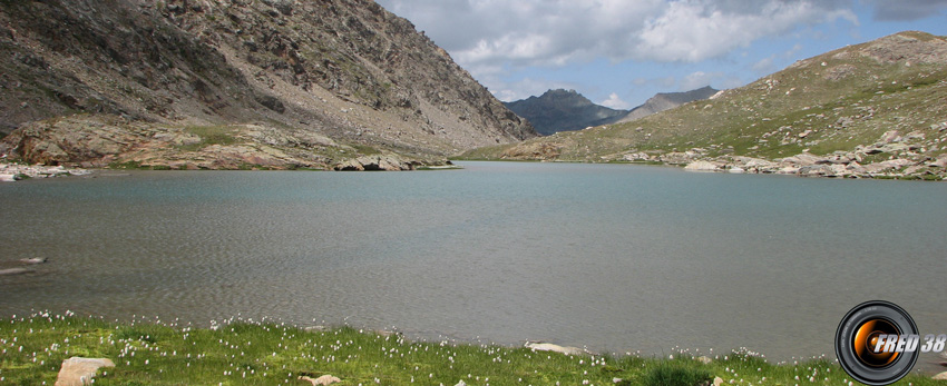 Le lac du Loup.