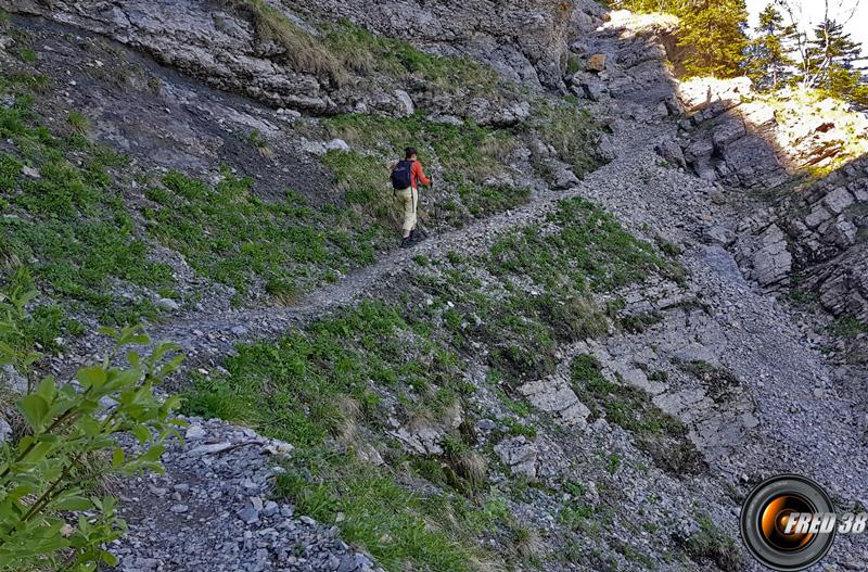 Montée au pas de la Clé.