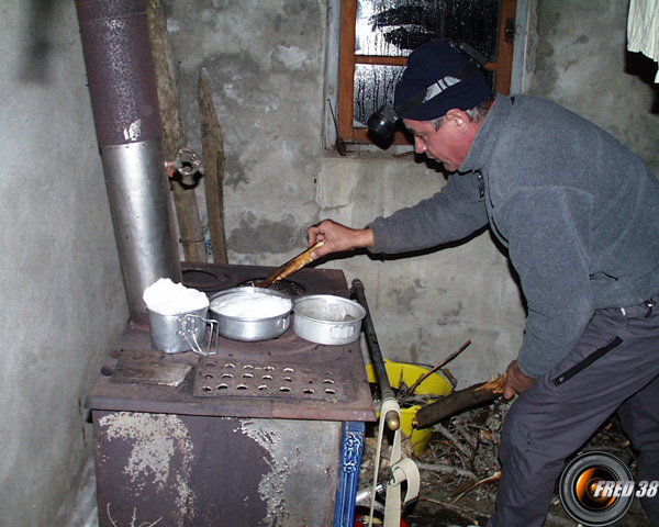 Cabane pastorale d oriol photo