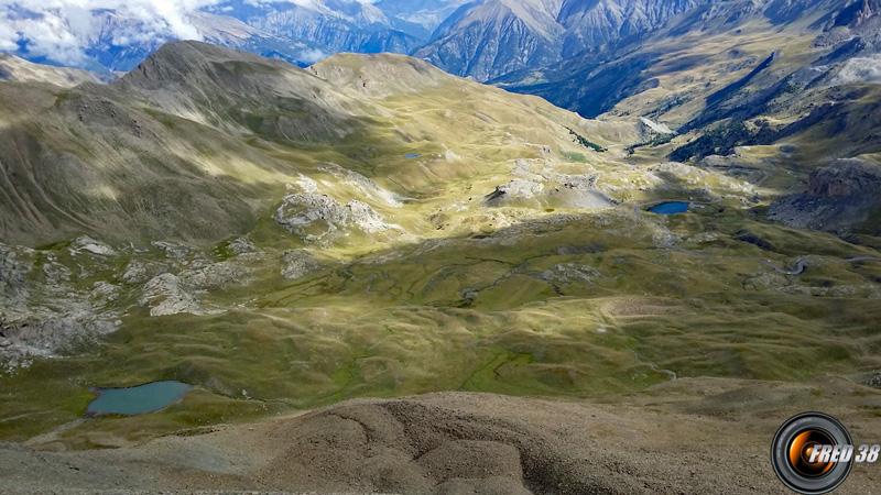 Vue sur le lac des Esaupres