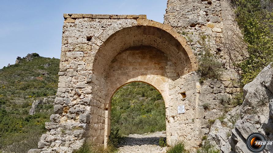 L'ancien accès au chateau.