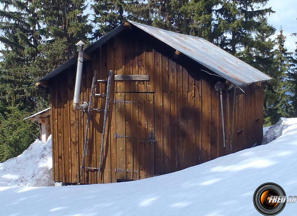 Chalet de cote enverse photo