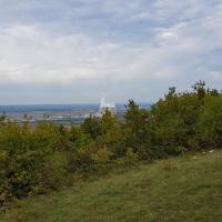 En fond la centrale nucléaire.
