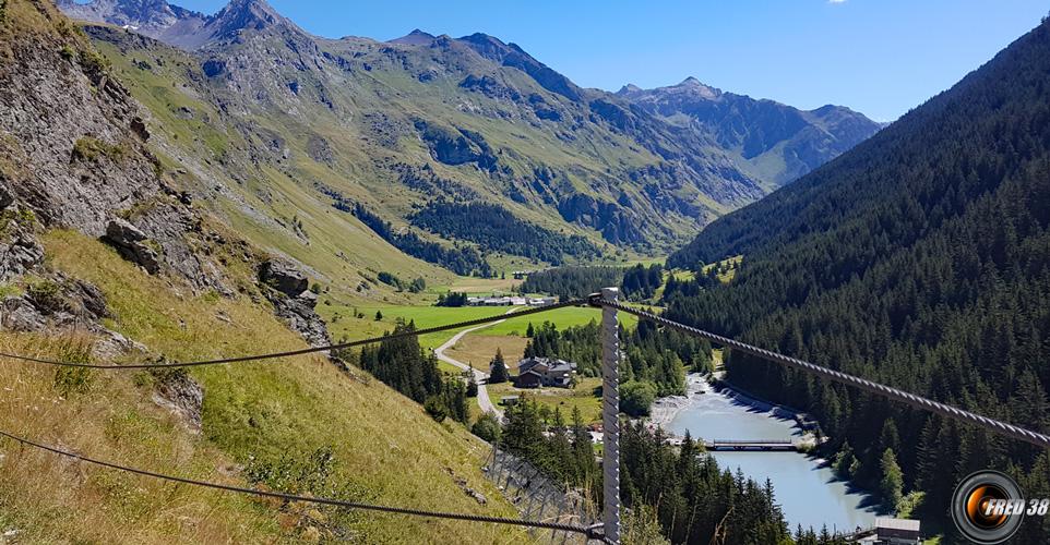 Point de vue côté Champagny le Haut.