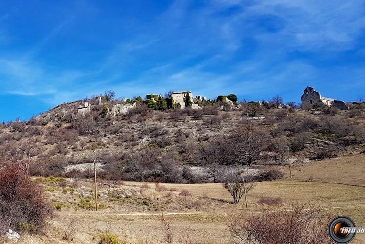 Vue du hameau au retour.