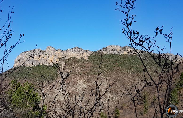 Vue sur la falaise de Saint-Pancrace.