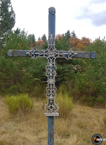 Peu avant la chapelle.