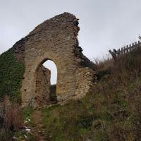 Ruines du chateau de Saint-Germain.