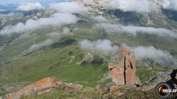 Col de la Madeleine vu du sommet