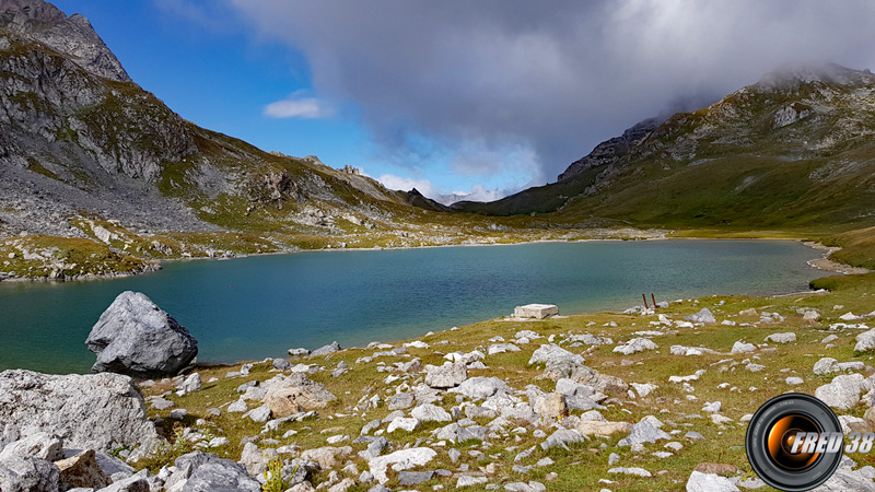 Lac Rond.