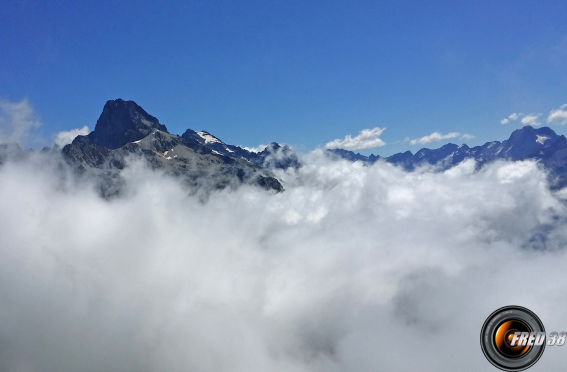 L’Olan et les Ecrins vu du col.