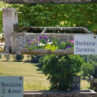 Fontaines.