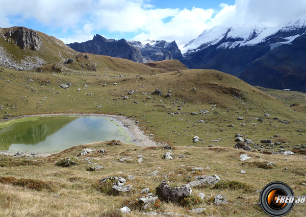 Le lac des Echines.