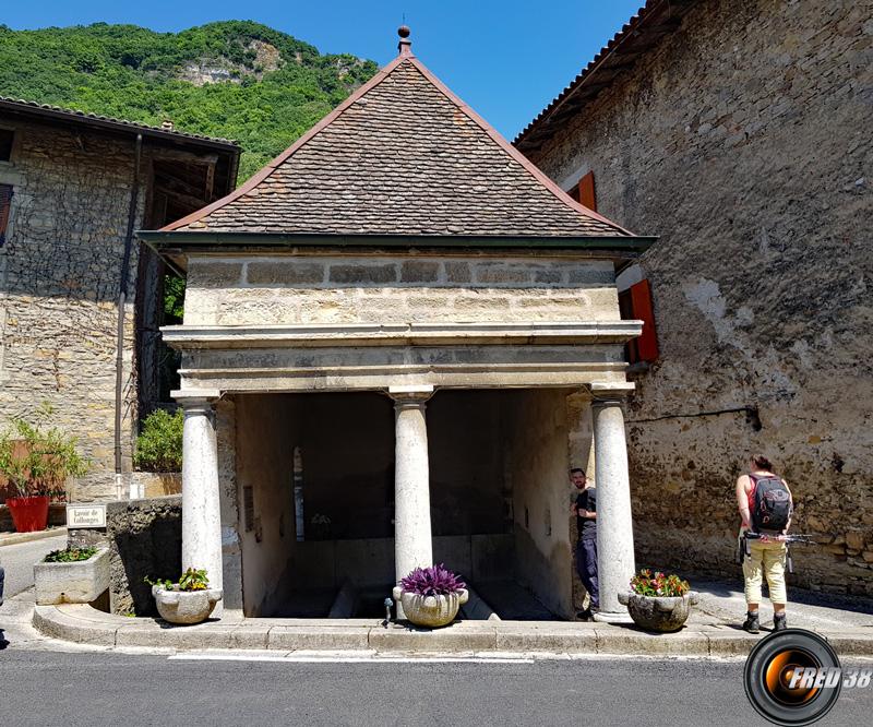 Lavoir de Collonges.