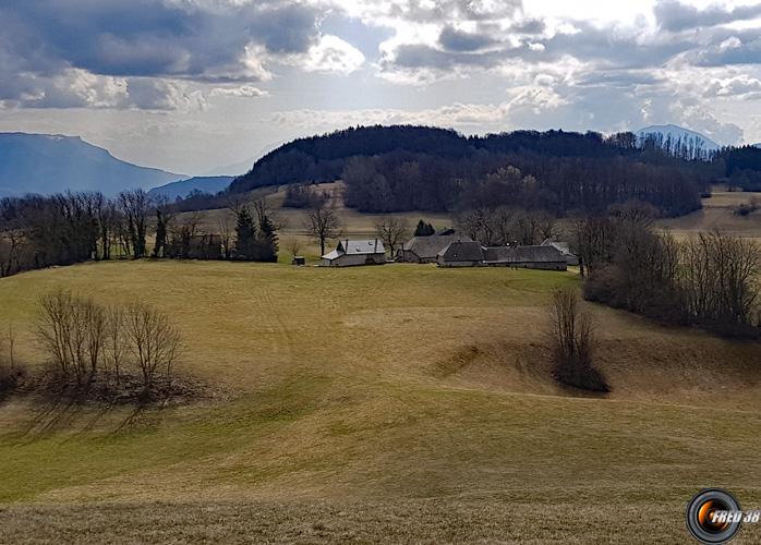 Hameau de Montclergeon.