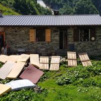 Le refuge de l'Oulle au moment de l'ouverture.