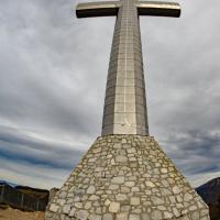 La très grande croix