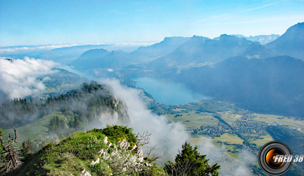 Vue sur le lac d'Annecy