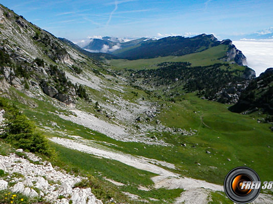 Le vallon vu du col de Bellefont.