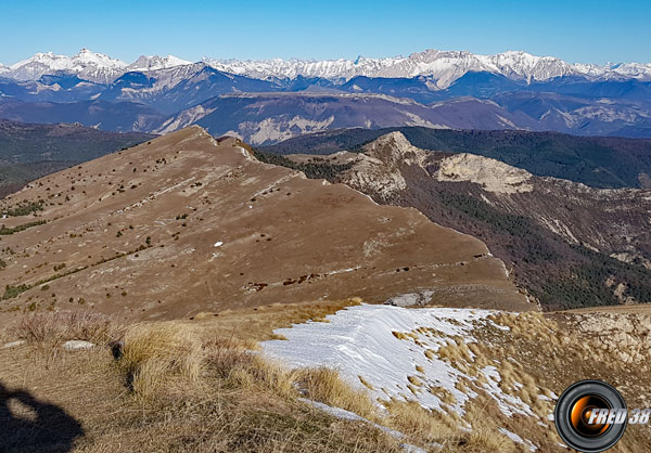 Les crêtes vers Comboursière.