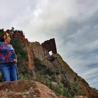 La porte en falaise.