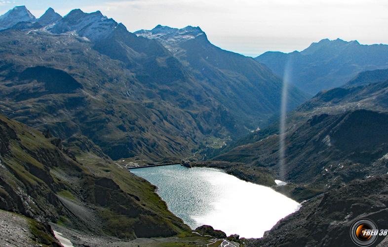 Lago serrù