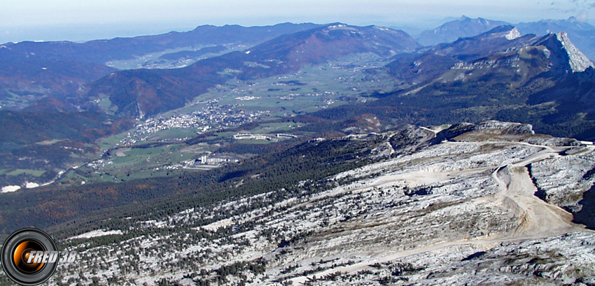 Vue sur la côte 2000.