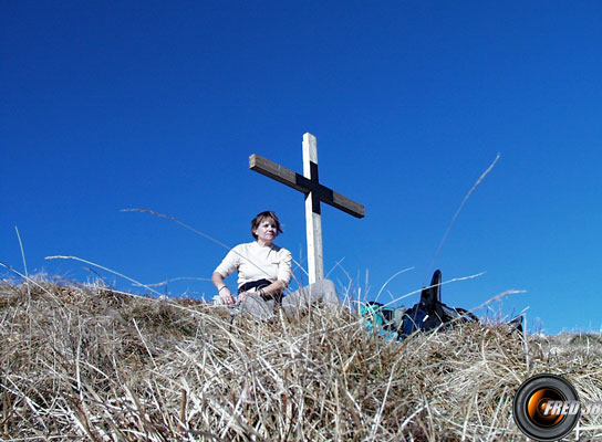 La croix du sommet.