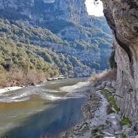 Dans les gorges.