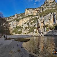 Dans les gorges.