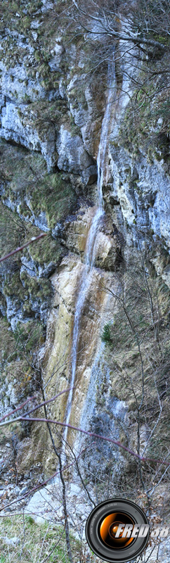 La grande cascade sur la Charminelle.