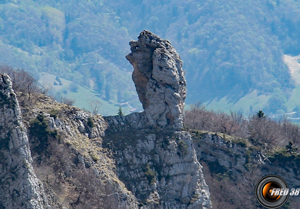 Sous le Rocher de Chalvès.