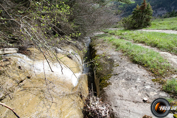 Ruisseau de la Grésière.