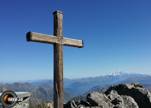 Deuxième croix