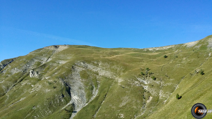 La crête et le sommet