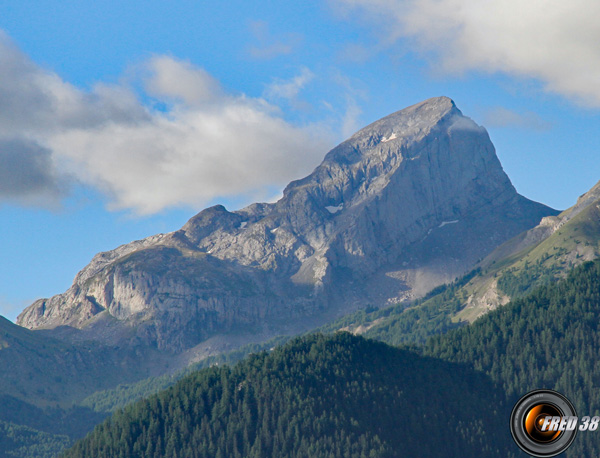 Vue en montant à la Chalanche.