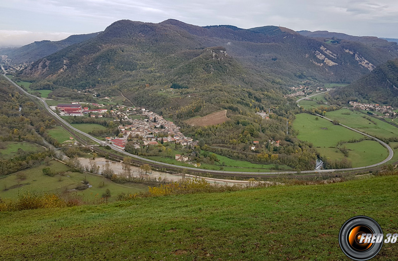 Vue sur Torcieu.