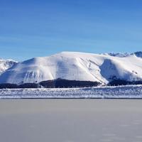 Le Petit Lac.