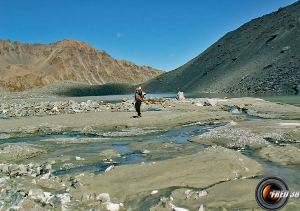 Au pied du glacier