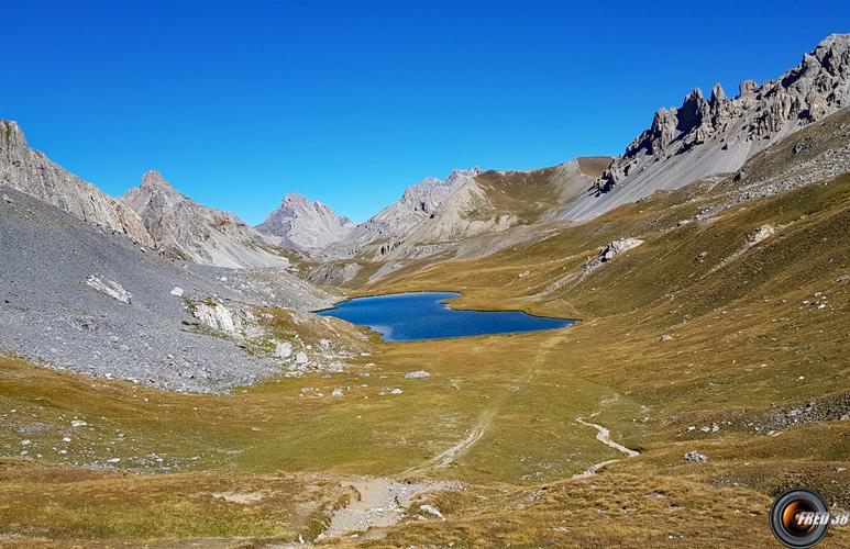 Le lac et le vallon.